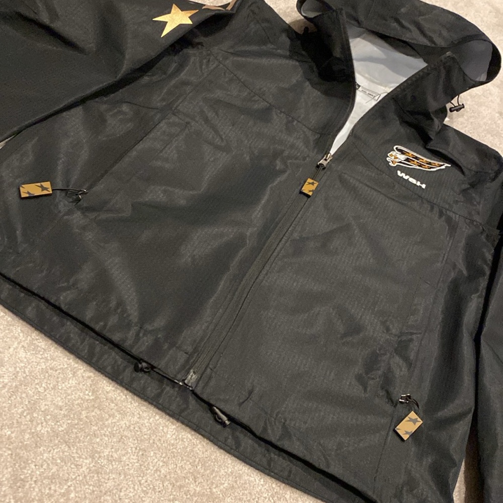 ‼️CAPITALS‼️ - Picture 4 of 10